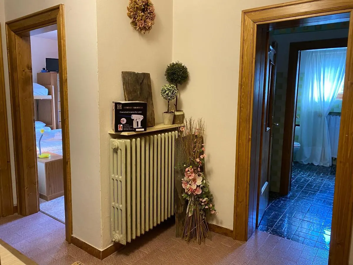 Guest house Camera Monte Pitturina Candide Italy